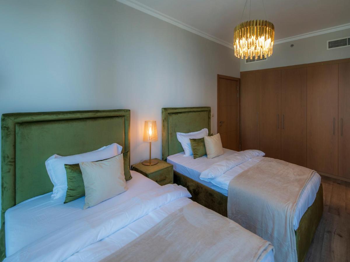 First Class 3Br With Full Dubai Skyline & Sea View Apartment Exterior photo