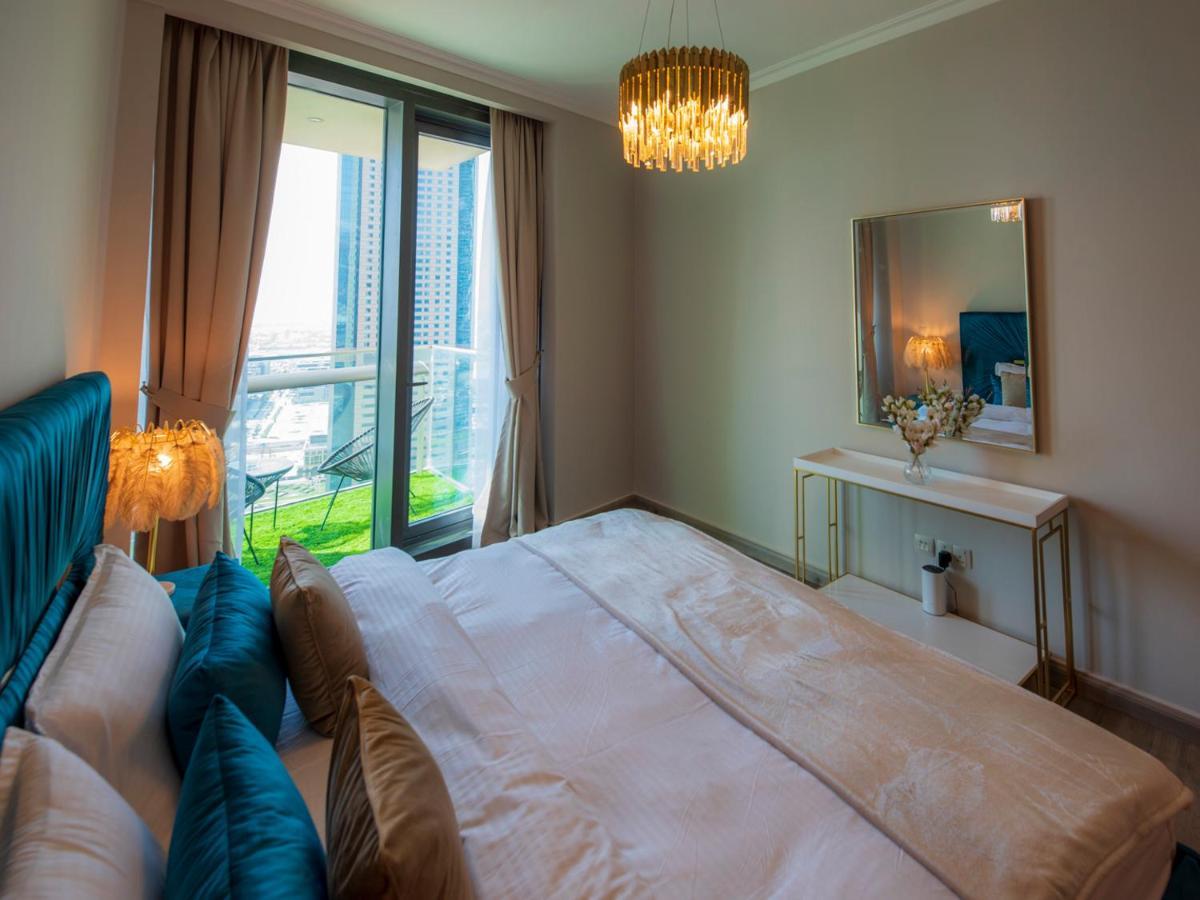 First Class 3Br With Full Dubai Skyline & Sea View Apartment Exterior photo